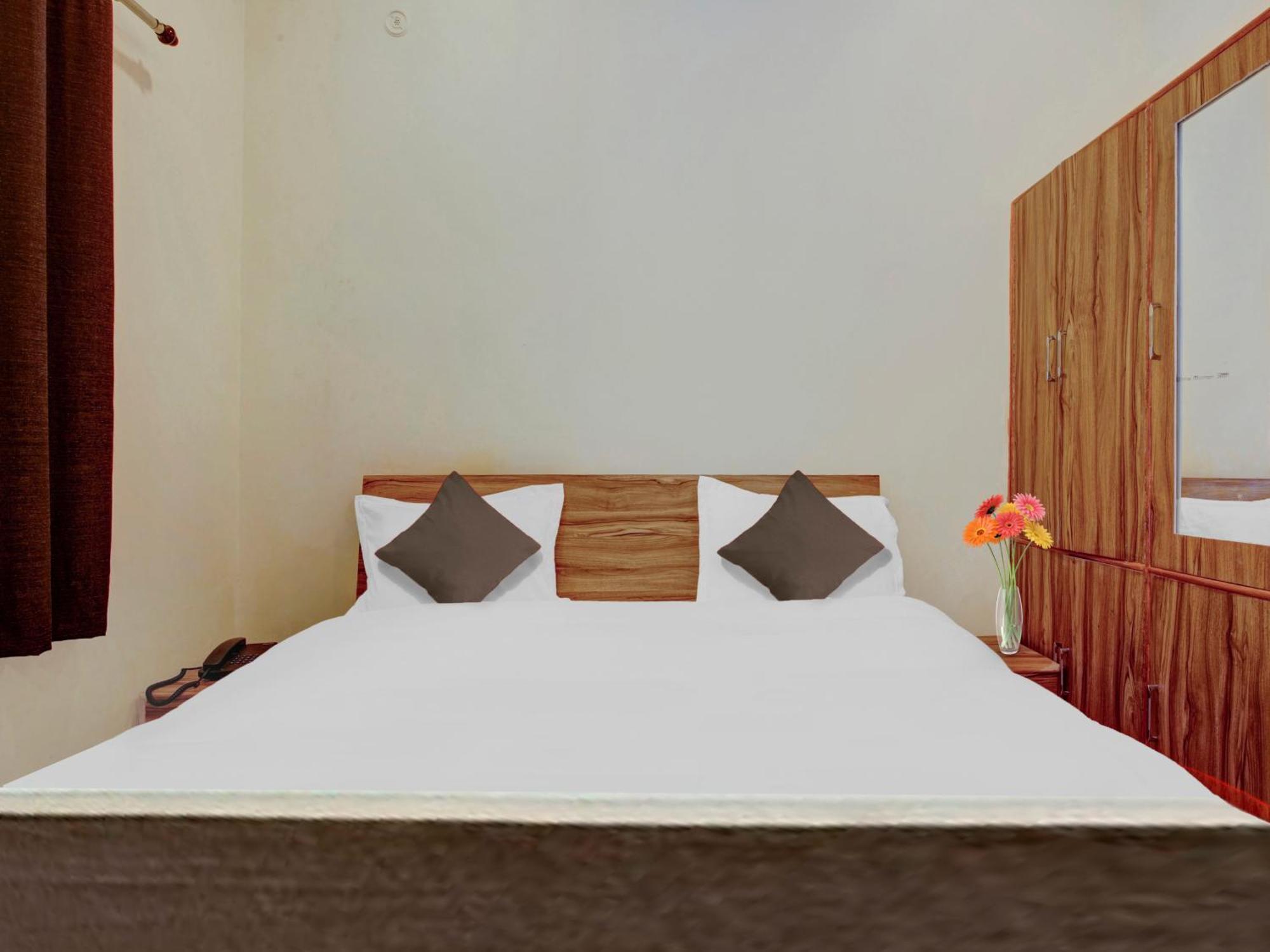 Hotel Kailasha Uttarkāshi Exterior foto